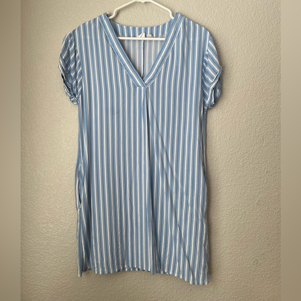 Gap Blue and White Striped Dress, S